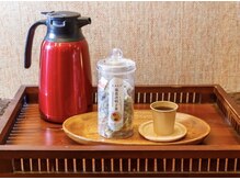 フットセラピー さんちか店の雰囲気（季節の漢方茶）
