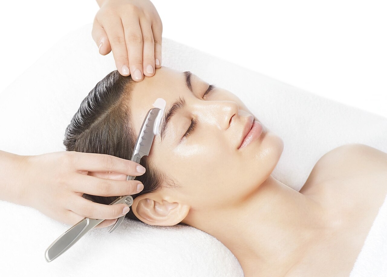 《初回限定★特典付き！》シルクスキンシェービング＋眉カット