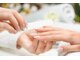 プティ ネイル(Petite nail)の写真/【指先から美しく】自爪を削らない極上ウォーターケア付♪お休み中の方や仕事柄ネイルNGの方にも◎