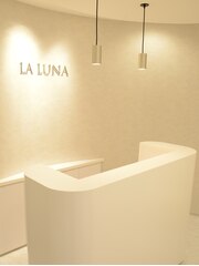 LA LUNA(スタッフ一同)