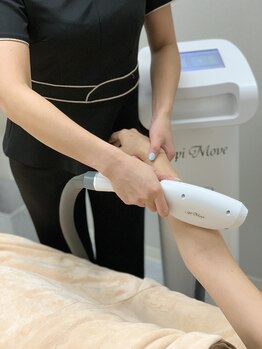 エミニー(EMINY)/