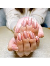 エステアンドネイルサロン ラフィネル(Raffinelle)/水光マグネットネイル