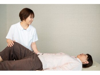 【ダイエット整体/女性専門】京都桂の整体院まごころの写真/無理な制限なしでキュッと締まったくびれへ!骨盤&姿勢を整えてぽっこりお腹を根本改善♪