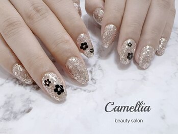 カメリア(Camellia)/ハンドジェルネイル/フィルイン