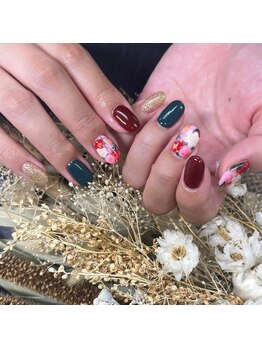 手書きお花ネイル