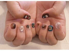 アート8本＋キャラネイル2