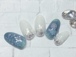 冬ネイル　手描きアート　結晶