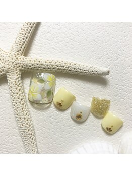 ネイルルームシャイン/