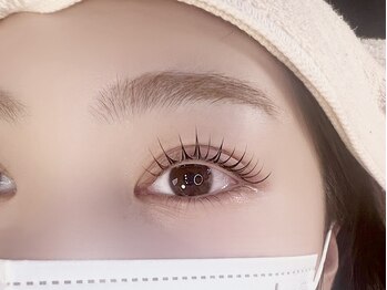 アンジュ(ange)/まつげ美容液で均等まつげに★