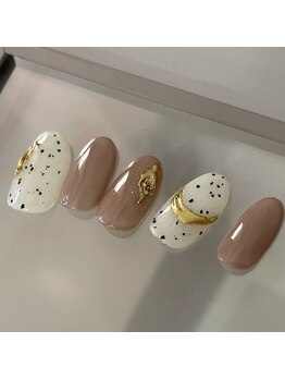 ミムネイル(mim nail)/ネイリスト／RINA