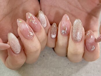 ドット シー 神戸三宮(dot c)の写真/ネイル自体が完全に初めての方も◎しっかり丁寧なカウンセリングとご説明で理想のお手元を叶えます♪