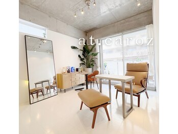 カーロ(at.caroz)