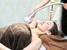 レフィナドール(Refinador)/全身脱毛(顔・VIO込)初回¥10,000