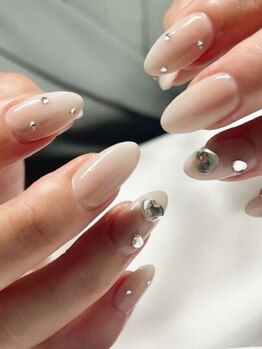 プーフェ(Pouffer)の写真/神谷町（3番出口）徒歩40秒!好立地◎フィルイン/パラジェル/4週長持ち/ダメージレスで理想の爪先叶えます♪