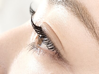 リュクス アイラッシーズ(Luxe eyelashes)の写真