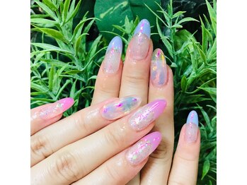 グランディール(Grandir)/氷ネイルフレンチ