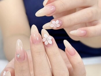シャララネイル(Shalala nail)の写真/【西鉄久留米駅徒歩1分◎】ネイルの持ちバツグン◎仕上がりの美しさ&モチの良さが自慢*¥8800～