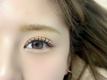 ゼット(Z')の写真/あなたに似合うデザインをご提案♪自然な仕上がりでいつ見ても美しい目元に！まつエクが初めての方にも◎