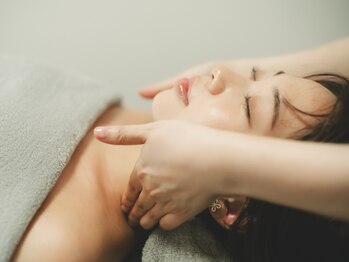 レポリア(Reporia)の写真/【12:00～23:00まで営業◎名駅徒歩8分】県外からのお客様も来られる、隠れ家サロン♪当日のご予約もOK◎