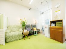 整音(totonone)の雰囲気(初めての方も落ち着いて過ごせる待合空間)