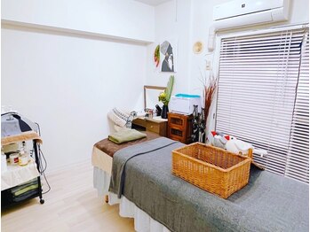 レインボー ファクトリー(Rainbow Factory 78)/完全個室のインディバ施術ルーム