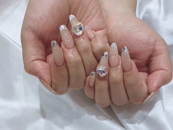 エスポワール(Espoir)の写真/【シンプルだからこそ細部までこだわり丁寧×高技術】”美フォルム”どこから見ても美しく魅力的なお爪へ★