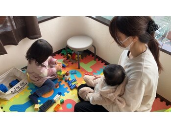 やまな整骨院/お子さまお二人でも大歓迎です♪