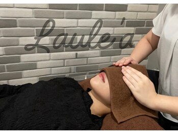 ラウレア(Laule'a)の写真/大人気の極上ドライヘッドスパ☆頭の疲れを癒し、頭/顔/首/肩/デコルテの施術で小顔効果&目元パッチリに◎