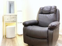 アース 八潮店(HAIR&MAKE EARTH)の雰囲気（丁寧なカウンセリングで初めての方でも大丈夫♪【マツパ/上下】）