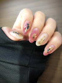 ニュアンスパーツ埋め込みネイル