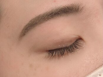 テラスアヴェダビューティー(Terrace AVEDA beauty)/美眉スタイリングでメイク提案!