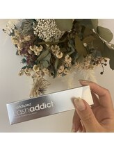 イニュ バイ クイーンズ(inu by QUEENS)/lashaddict 11000円