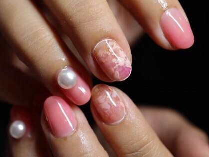 ネイルサロン タチ(tati)の写真