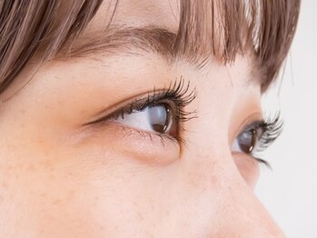 ギルトアイラッシュ(GUILD eyelash)の写真/【駅近で通いやすい★】お買い物ついでにも通える好立地♪カール・太さ・長さ・デザインを豊富にご用意!