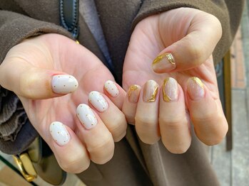 ネイルアルケー(Nail ARCHE)/アシンメトリーネイル