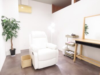 リロ 琴似店(Liro)の写真/眉毛で決まる第一印象!ナチュラルな仕上がりでメンズにもおすすめ◎眉毛のお悩みはプロにお任せ★[琴似駅]