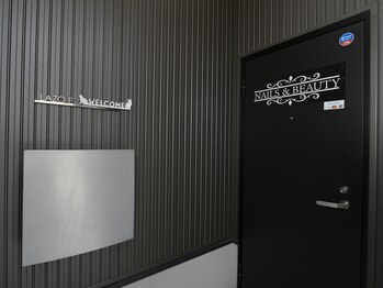 グラシアス/グラシアス | 正面玄関