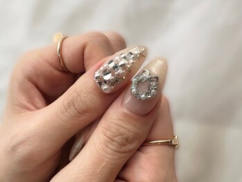 ネイル アバンス 西梅田店(Nail AVANCE.)の写真/『フィルイン・長さ出し』スラっと長い指先美人★ニュアンスワンカラーやジェルネイルオフも［西梅田］