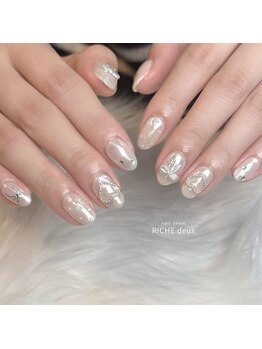 リッシュ ドゥ(RICHE deux)/ホワイトリボンネイル