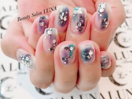 シンプル塗りかけネイル