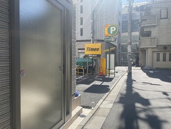 ルーミー 南青山(LUME)/4.こちらのドアからお入り下さい