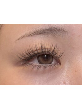 ボリュームのある目元にしたい