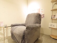ノラ シブヤ(NORA SHIBUYA)の雰囲気（ヘアサロン併設の広々とした店内◎ヘアセットも可能です♪）