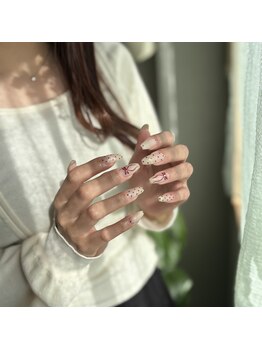 ネイルズ バイ ケイティ(Nails by Katy)/抜け感×甘さの絶妙バランス。。