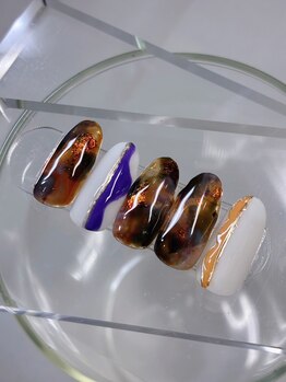 【定額ニュアンスべっ甲ネイル】