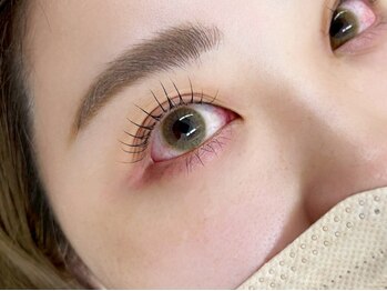 ビューティーサロン ココ 西尾店(COCO)の写真/大人気のまつげパーマ！【メイクリフトカール¥4900/パリジェンヌ¥5800】自然でパッチリした目元に変身！