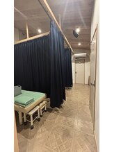 ごえん 四日市店/施術ルーム