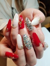 ネイルサロン ドゥーエ(due)/スカルプアートやり放題 