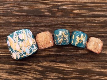 アンティム(Intime)/FOOTリーフホロニュアンス¥8500