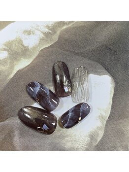 ネイルルージュ(Nail Rouge)/